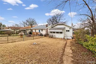 5220 Dewey Ave, Saint Louis, MO 63116 - Photo 15