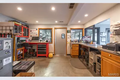 309 N Franklin Street, Cuba, MO 65453 - Photo 17