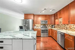 1503 Papillon Dr, Saint Louis, MO 63146 - Photo 7