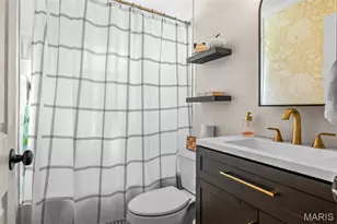 11214 Behr Dr, Saint Louis, MO 63123 - Photo 25