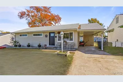 11214 Behr Drive, Saint Louis, MO 63123 - Photo 9