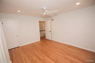 683 Hawbrook Ave, Glendale, MO 63122 - Photo 39