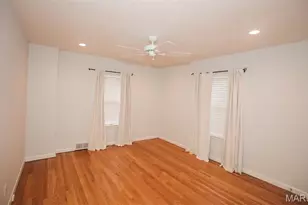 683 Hawbrook Ave, Glendale, MO 63122 - Photo 37