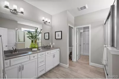 137 Woodspur Drive, Wentzville, MO 63385 - Photo 15