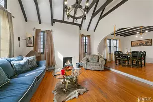 7117 W Florissant Ave, Jennings, MO 63136 - Photo 3