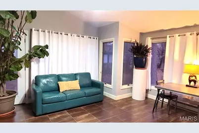 7120 Lindell Boulevard, University City, MO 63130 - Photo 9