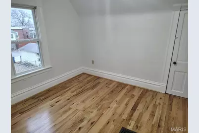 3246 S Big Bend Boulevard, Saint Louis, MO 63143 - Photo 17