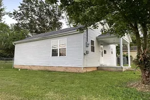 211 N Davis St, Cuba, MO 65453 - Photo 11