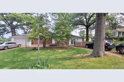 3029 Yaeger Road, Oakville, MO 63129 - Photo 1