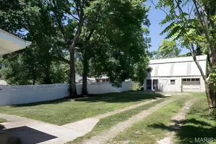 329 Rose Ln, Kirkwood, MO 63122 - Photo 13