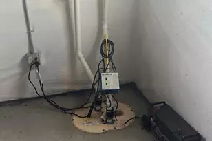 7410 Liberty Ave, University City, MO 63130 - Photo 15