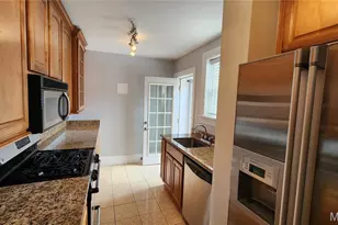 7570 Byron Pl, Clayton, MO 63105 - Photo 7