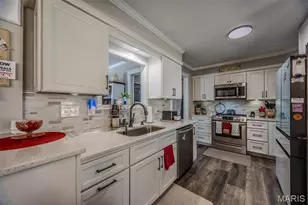 206 Lafayette Cir, Waynesville, MO 65583 - Photo 9