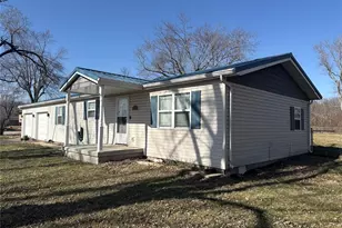 2654 3rd St, Farmington, MO 63637 - Photo 3