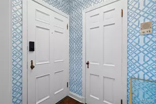 923 S Hanley Rd, Clayton, MO 63105 - Photo 5