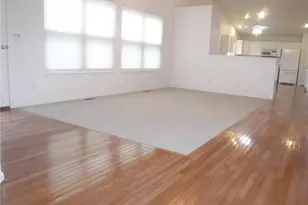 24 Lienemann Ct, Saint Peters, MO 63303 - Photo 3