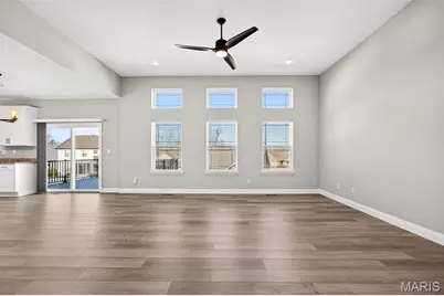 503 Spruce Hollow Ct, Wentzville, MO 63385 - Photo 9