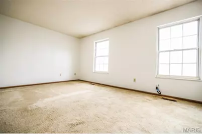 1015 Mersey Bend Drive, Saint Louis, MO 63129 - Photo 15