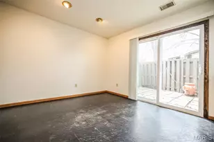 1015 Mersey Bend Dr, Saint Louis, MO 63129 - Photo 11