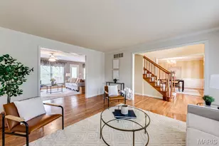 4919 Sunset Oaks Ln, Unincorporated, MO 63128 - Photo 9