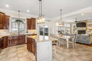 534 Forest Park Dr, Wentzville, MO 63385 - Photo 9