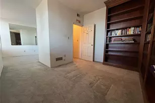 2017 S Grand Blvd, Saint Louis, MO 63104 - Photo 15