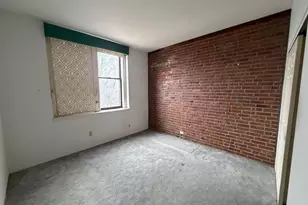 2017 S Grand Blvd, Saint Louis, MO 63104 - Photo 11