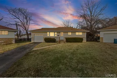 4258 Stambaugh Court, Saint Louis, MO 63134 - Photo 1