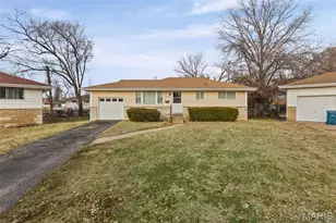 4258 Stambaugh Ct, Saint Louis, MO 63134 - Photo 3