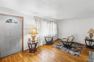 4258 Stambaugh Ct, Saint Louis, MO 63134 - Photo 11