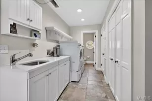 12404 Cedar Moor Dr, Saint Louis, MO 63131 - Photo 15