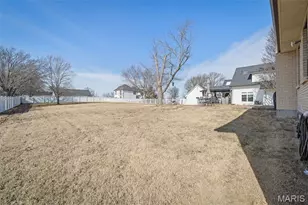 9803 Hilltop Dr, Sunset Hills, MO 63128 - Photo 43