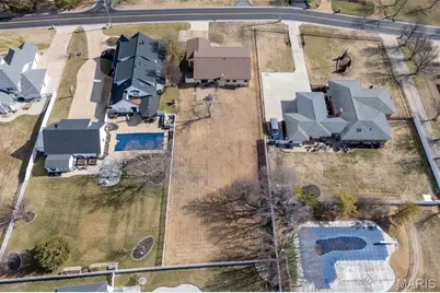 9803 Hilltop Drive, Sunset Hills, MO 63128 - Photo 51