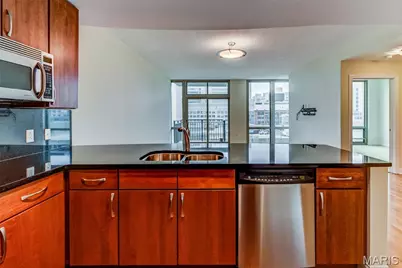 4909 Laclede Avenue #1002, Saint Louis, MO 63108 - Photo 11