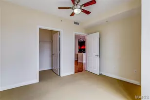 4909 Laclede Ave, Saint Louis, MO 63108 - Photo 13