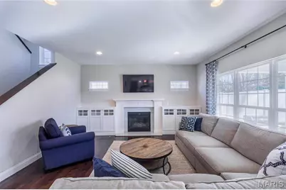 424 Julian Place, Kirkwood, MO 63122 - Photo 11