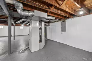 9121 Guthrie Ave, Saint Louis, MO 63134 - Photo 17