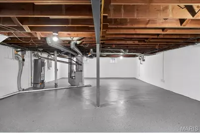 9121 Guthrie Avenue, Saint Louis, MO 63134 - Photo 15