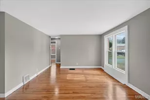 9121 Guthrie Ave, Saint Louis, MO 63134 - Photo 3