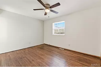 11625 Mehl Avenue, Florissant, MO 63033 - Photo 9