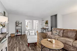 796 Delray Dr, Saint Peters, MO 63376 - Photo 3