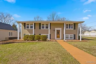 637 N Virginia Ave, Eureka, MO 63025 - Photo 1