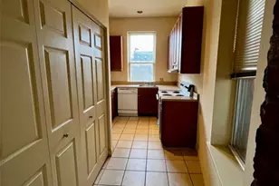 2307 S 10th St, Saint Louis, MO 63104 - Photo 3