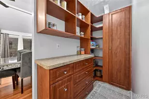 1601 Country Hill Ln, Ballwin, MO 63021 - Photo 7