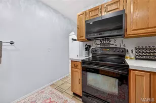 1601 Country Hill Ln, Ballwin, MO 63021 - Photo 17