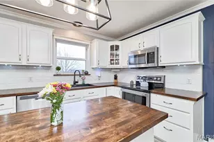 55 Tulip Bend Dr, Wentzville, MO 63385 - Photo 15