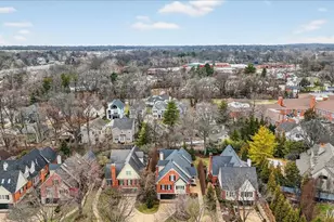 31 Conway Close Rd, Ladue, MO 63124 - Photo 43