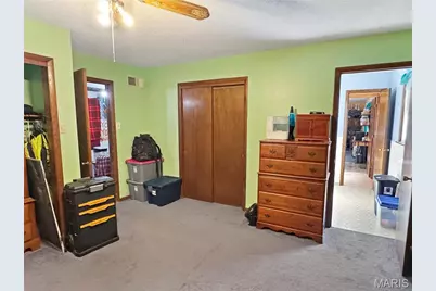 1002 Marilyn Court, Washington, MO 63090 - Photo 29