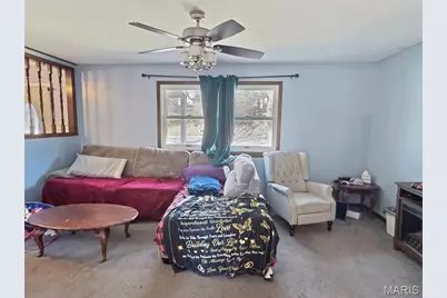 1002 Marilyn Court, Washington, MO 63090 - Photo 7