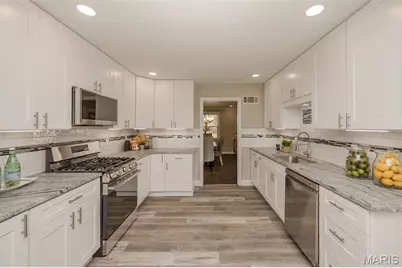 97 Hutchinson Road, Ellisville, MO 63011 - Photo 13